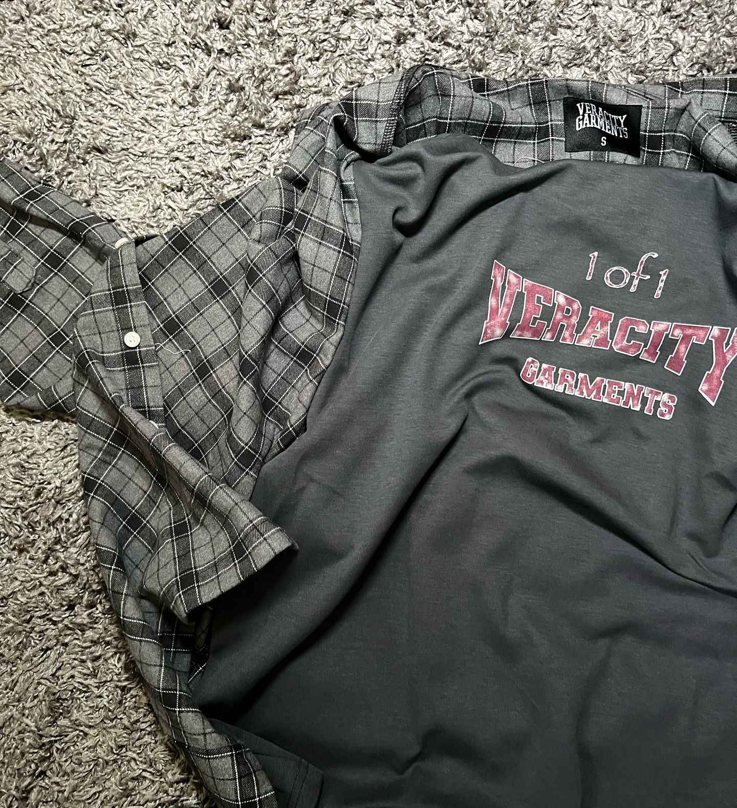 Hybrid Flannel red hype detail